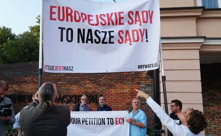 Pikieta Europo, nie odpuszczaj w Warszawie, czerwiec 2018