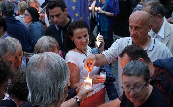 Europo, nie odpuszczaj. Manifestacja w Warszawie, 18.06.2018