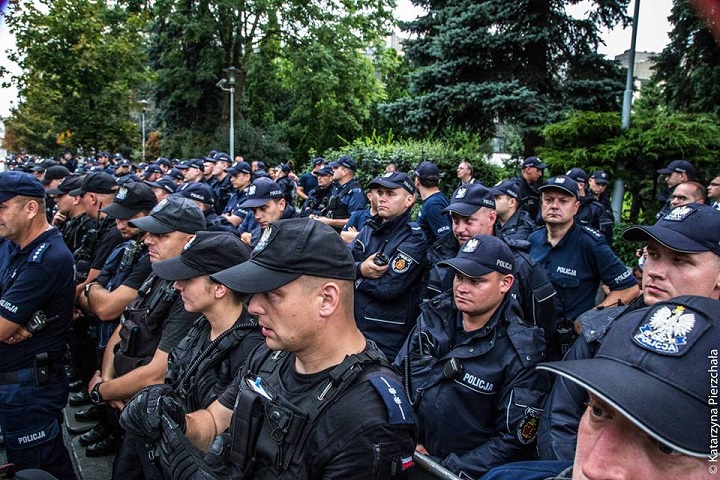 Policja przed Sejmem, 18 lipca 2018 r.